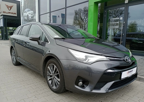 Toyota Avensis cena 46900 przebieg: 190020, rok produkcji 2015 z Pilzno małe 436